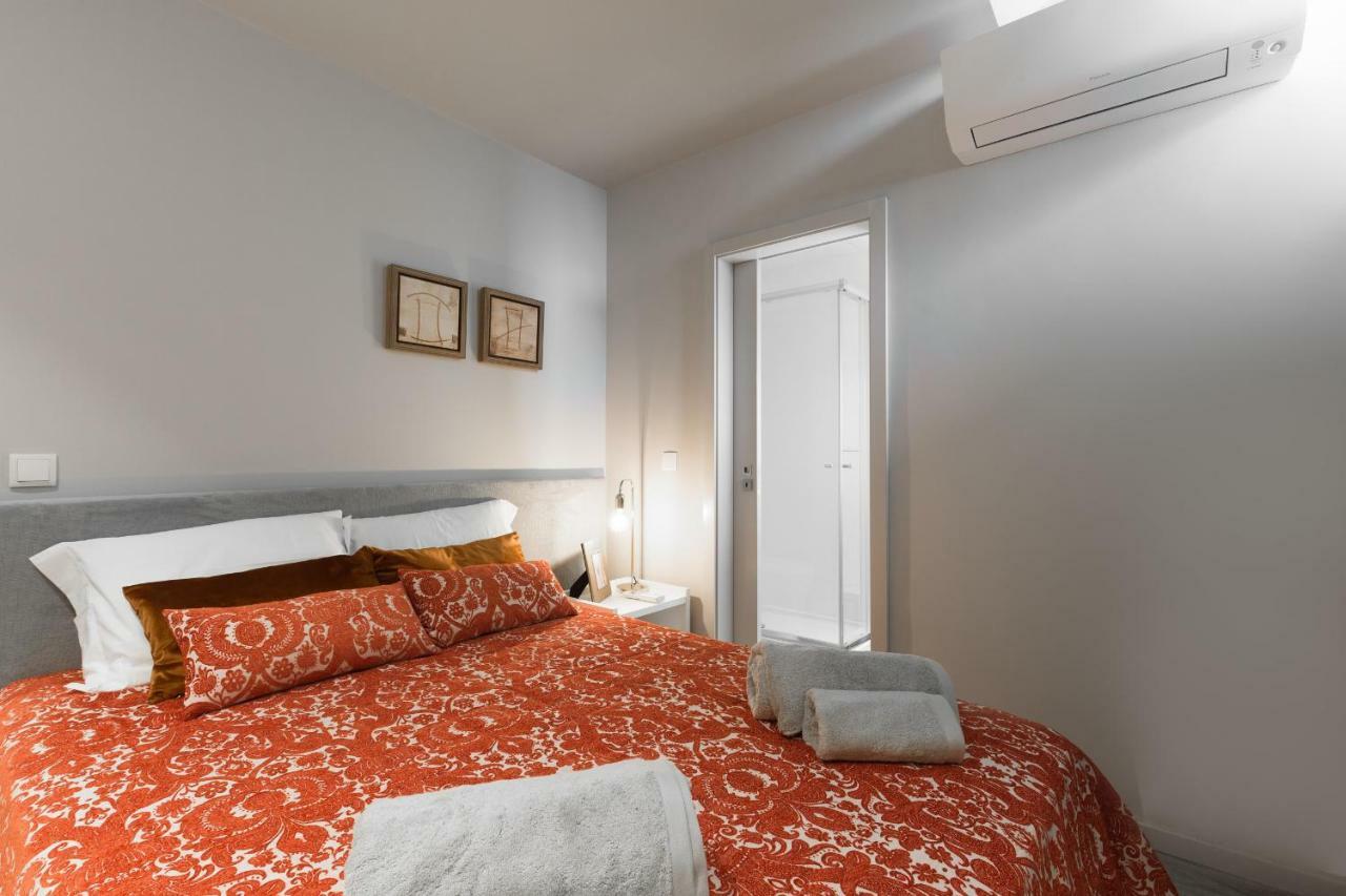 Apartamento Charming Luxurious Flat With Garage By Host Wise *